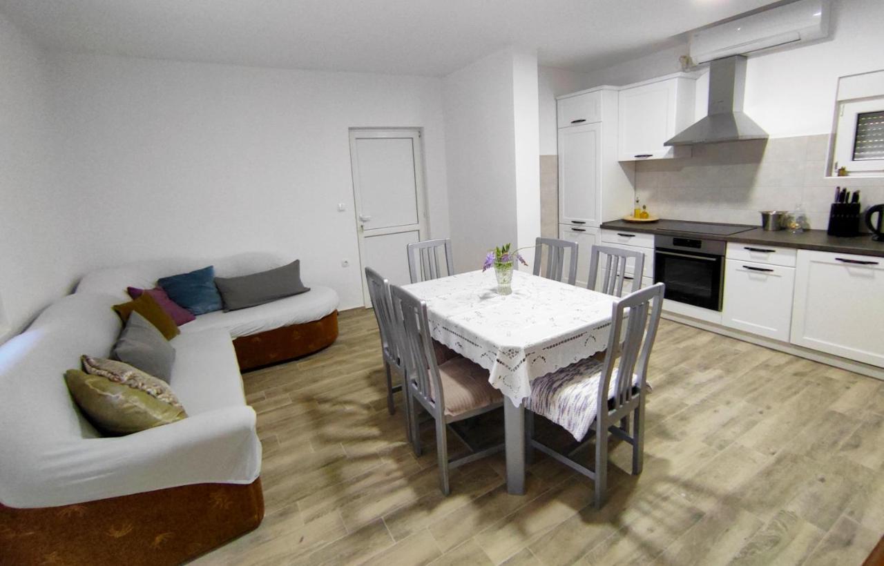 Celtis Shade House Villa Virpazar Exteriör bild
